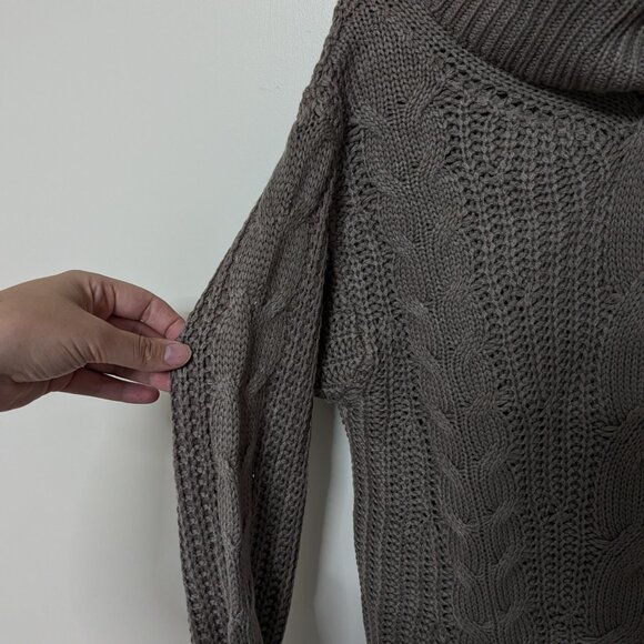Amalli Talli Grey Knit Turtleneck Sweater size Medium Tall - Picture 5 of 10